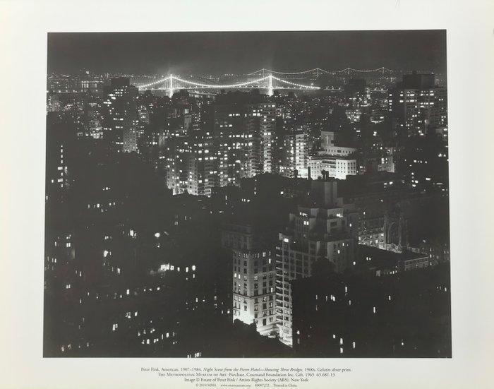 Peter Fink - Night Scene from the Pierre Hotel - Showing, Antiek en Kunst, Kunst | Designobjecten