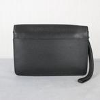 Louis Vuitton - Taiga - Business bag, Handtassen en Accessoires, Tassen | Damestassen, Nieuw