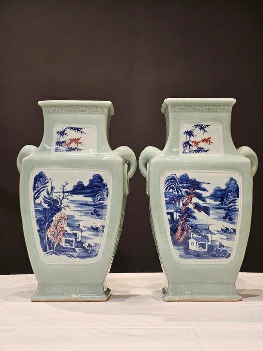 Quelques vases chinois en céladon avec un paysage bleu et, Antiek en Kunst, Antiek | Overige Antiek