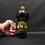 Prachtig design Sosaku Kokeshi  / kokeshi pop - Hout