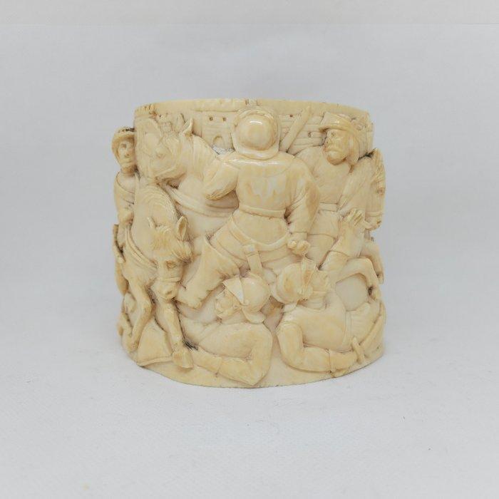 Snijwerk, Corpo di boccale in avorio tedesco, finemente, Antiek en Kunst, Antiek | Keramiek en Aardewerk