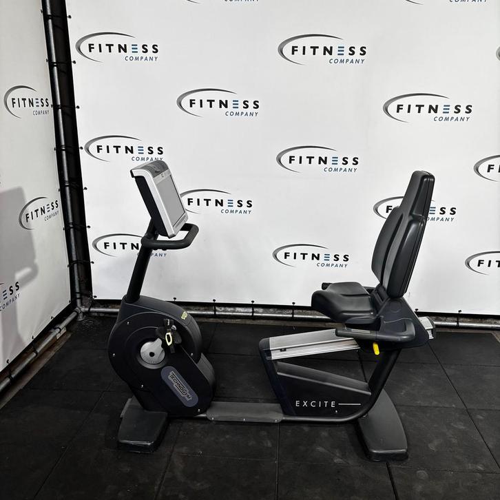 Technogym Excite Recline Bike 700 LCD | recumbent bike | zit, Sport en Fitness, Fitnessmaterialen, Overige typen, Ophalen of Verzenden