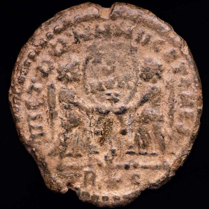 Romeinse Rijk. Decentius (350/1-353 n.Chr.). Maiorina Rome, Postzegels en Munten, Munten | Europa | Niet-Euromunten