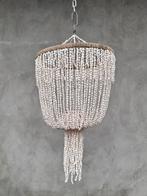 NO RESERVE PRICE-SL07 - Stunning Shell Chandelier -