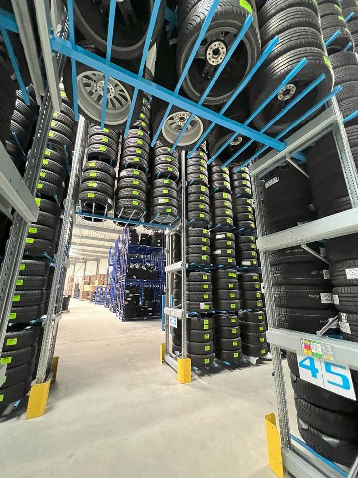 Originele BMW en MINI wintersets STOCKOPRUIMING, Autos : Pièces & Accessoires, Pneus & Jantes, Enlèvement ou Envoi