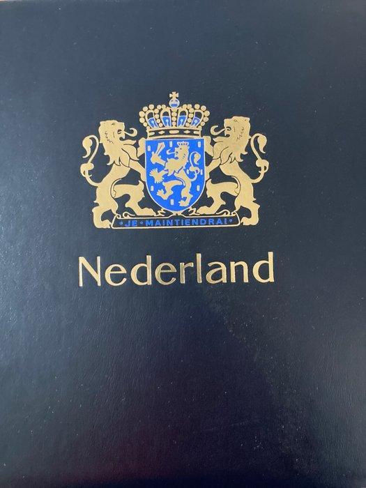 Nederland 1960/1992 - Davo III luxe en Leuchtturm albums, Postzegels en Munten, Postzegels | Nederland