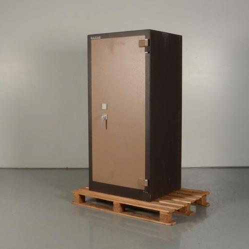 Kluis Bergh - Bruin - 160 x 76 cm - Incl. 3 legborden, Huis en Inrichting, Kasten | Roldeurkasten en Archiefkasten, Gebruikt, Ophalen of Verzenden