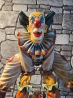 Jun Asilo - Jun Asilo - Figure - Clown met clown op