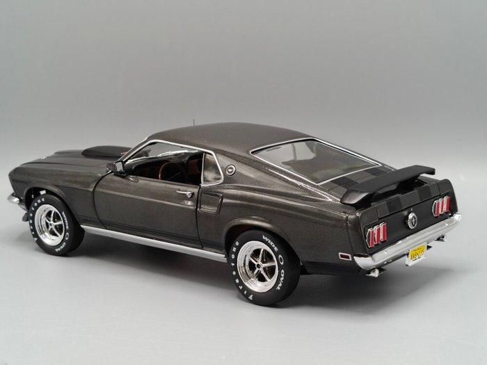AutoWorld 1:18 - Modelauto - Ford Mustang Boss 429 Coupé, Hobby en Vrije tijd, Modelauto's | 1:5 tot 1:12