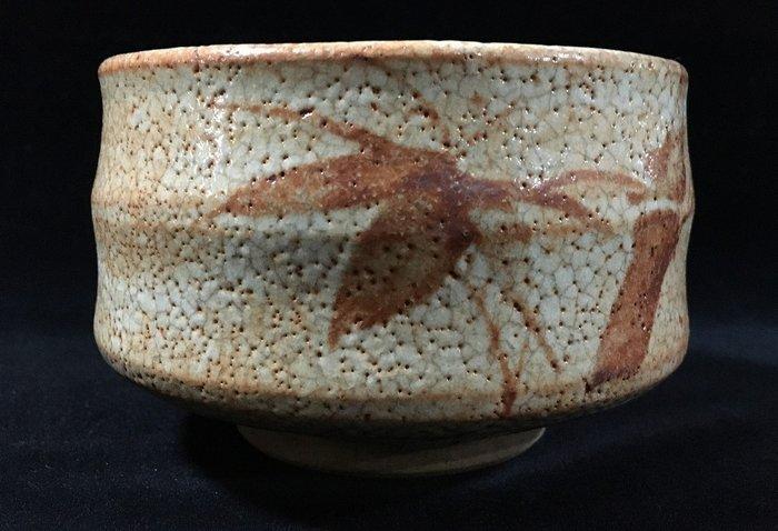 Japanese - Shino Ware / Japanese Vintage Tea Ceremony Bowl /, Antiek en Kunst, Antiek | Overige Antiek