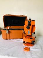 Theodoliet - 1980 - Hongarije - MOM Budapest Te-Ni3