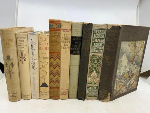 Anton Pieck (ill) - Lot of 9 Anton Pieck illustrated works,, Antiek en Kunst, Antiek | Boeken en Manuscripten
