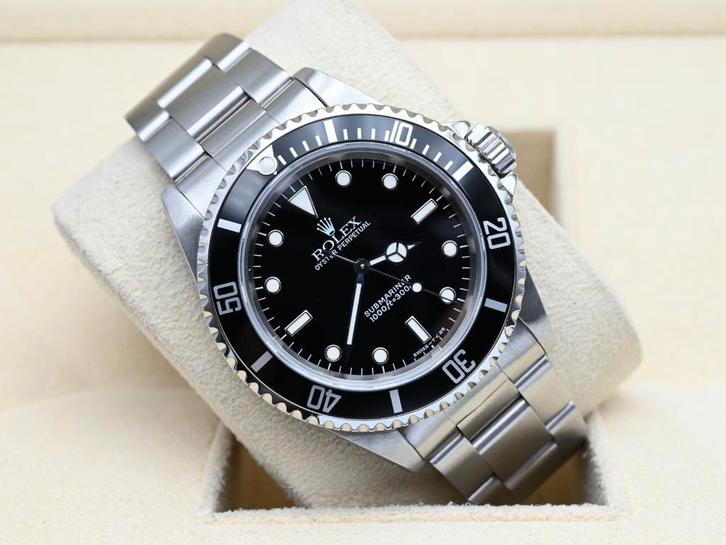 Rolex Submariner Ref. 14060 Year 1996 (Box & Papers), Handtassen en Accessoires, Horloges | Heren, Polshorloge, Zo goed als nieuw