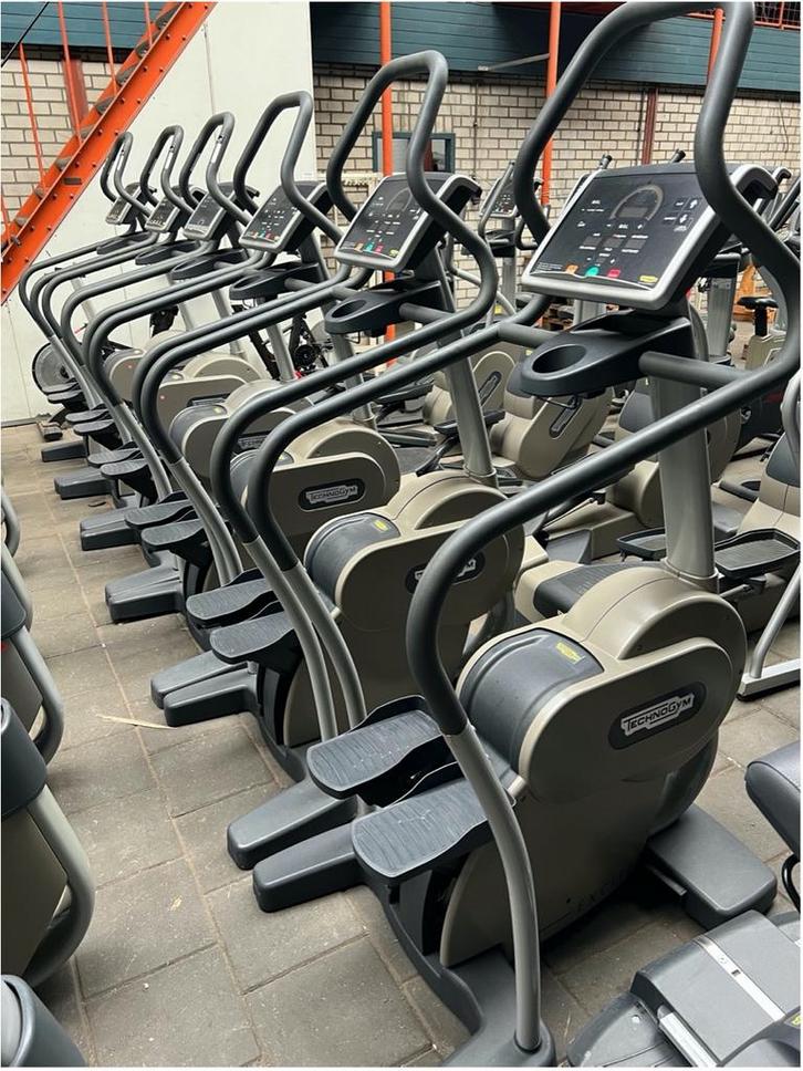 Technogym Stepper Excite 500, Sport en Fitness, Fitnessmaterialen, Overige typen, Ophalen of Verzenden