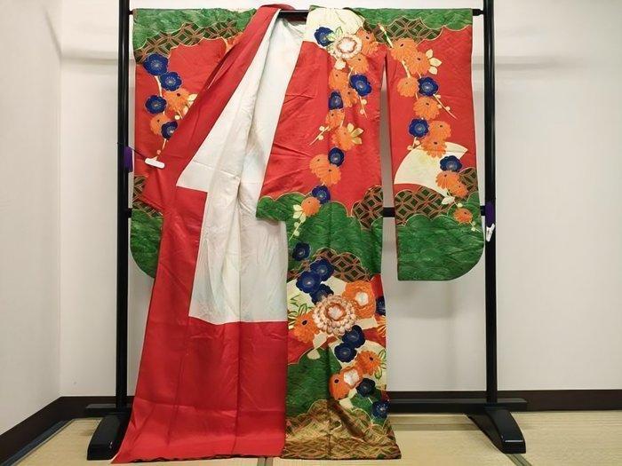 Exceptionnel kimono furisode en soie japonaise – broderie, Antiek en Kunst, Antiek | Overige Antiek