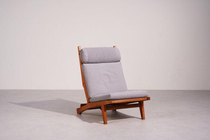 A.P. Stolen - Hans Wegner - Lounge stoel - AP71 - Eik, Antiek en Kunst, Kunst | Designobjecten