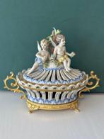 Capodimonte - Doos - Keramiek, Porselein - Nice Cherubs, Antiek en Kunst