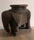Bijzettafel - Rattan - Rotan olifantkrukje, Antiek en Kunst