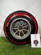 Wiel compleet met band (1) - Pirelli - Ferrari Tyre complete