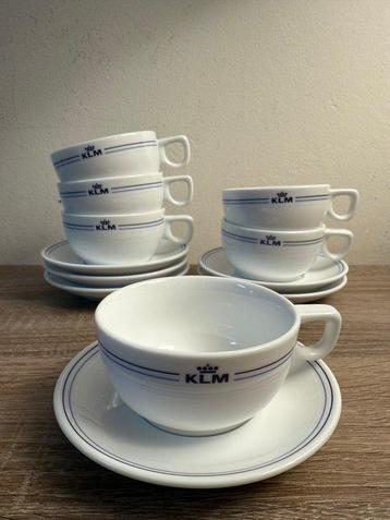 Service à petit déjeuner - Porcelaine - Six tasses et