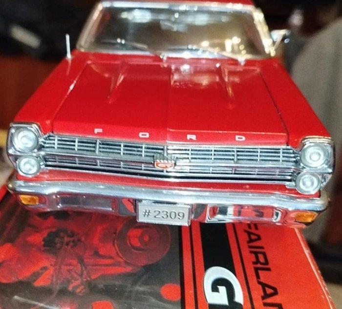 GMP 1:18 - Modelauto - Ford Fairlane, Hobby & Loisirs créatifs, Voitures miniatures | 1:5 à 1:12