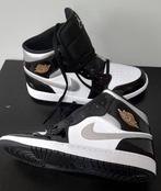 Nike - Air Jordan 1 Mid - High-top sneakers - Maat: EU 46, Kleding | Heren, Schoenen, Nieuw