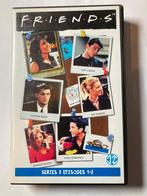 FRIENDS SERIE 3 EPISODES 5 - 8 (VHS), Cd's en Dvd's, Gebruikt