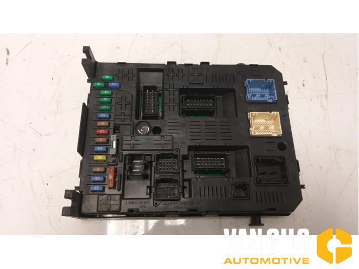 Zekeringkast Peugeot 308 O184987, Auto-onderdelen, Elektronica en Kabels