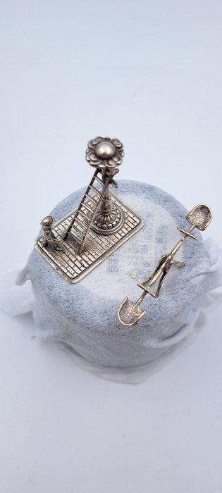 Amsterdam - Miniatuur figuur - Lantaarnopsteker & een wip -, Antiek en Kunst, Antiek | Zilver en Goud