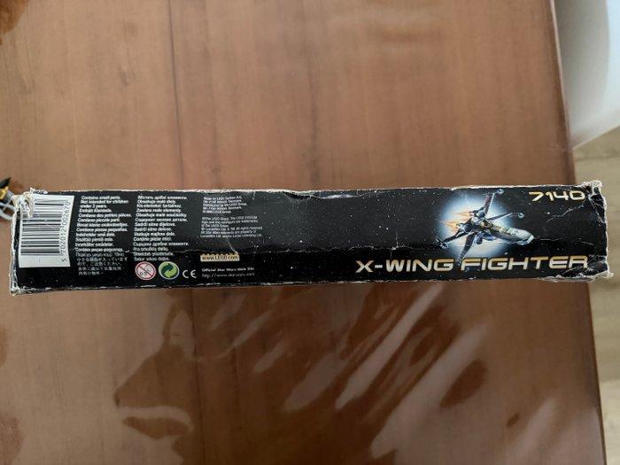 Lego Set - Star Wars - X-wing Fighter 7140-1 et Naboo, Kinderen en Baby's, Speelgoed | Duplo en Lego