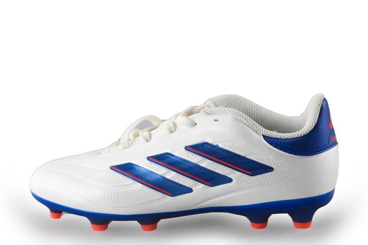 Adidas voetbalschoenen in maat 34 Wit | 25% korting, Kinderen en Baby's, Kinderkleding | Schoenen en Sokken, Jongen of Meisje