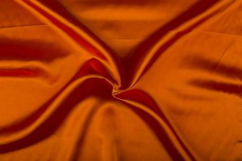 Glanzende stof oranjerood - Polyester stof 15m op rol, Hobby en Vrije tijd, Stoffen en Lappen, 120 cm of meer, 200 cm of meer
