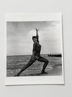 Bunny Yeager (1929-2014) - Pin-Up Bettie Page in Key