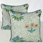 New pair of cushions made with Morris & Co fabric - Coussin