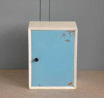 Egalite - Armoire à pharmacie - Boîte de premiers secours,