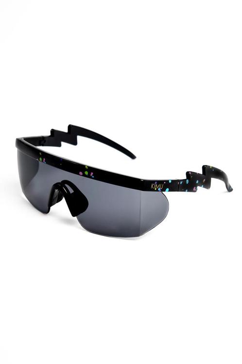 Skibril Zonnebril Zwart Montuur Zwarte Glazen Foute Ski Bril, Hobby en Vrije tijd, Feestartikelen, Nieuw, Ophalen of Verzenden