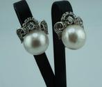 Oorbellen - 18 karaat Witgoud Parel - Diamant, Handtassen en Accessoires, Oorbellen, Nieuw