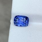 1 pcs Bleu, Violet Saphir - 2.21 ct - Gemological Institute, Nieuw
