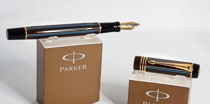 Parker - Duofold International Chocolate Pinstripe - Vulpen, Collections, Stylos