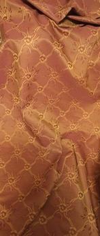 San leucio damascato cangiante bordeaux-rame - Modern -