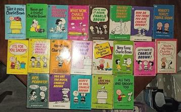 Peanuts - Charlie Brown Collection - 21 Comic collection -