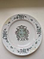 Moustiers - Bord - Aardewerk