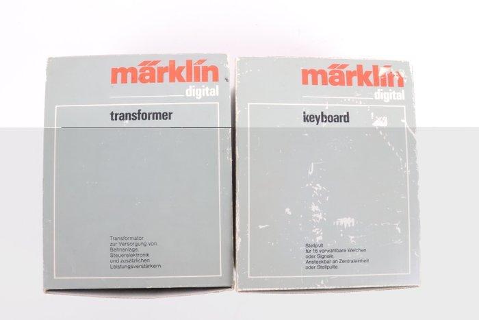 Märklin H0, 1 - 6040 - Digitale besturingseenheid (2) -, Hobby en Vrije tijd, Modeltreinen | H0