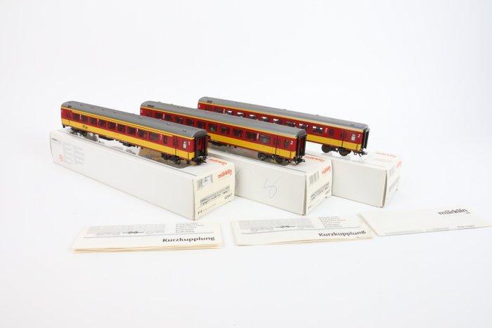 Märklin H0 - 42637/42647 - Modeltrein personenwagen (3) - 3, Hobby en Vrije tijd, Modeltreinen | H0