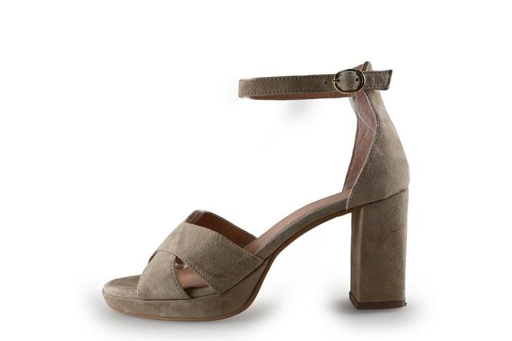 Manfield sandalen in maat 38 Beige | 15% korting, Kleding | Dames, Schoenen, Beige, Zo goed als nieuw, Sandalen of Muiltjes, Verzenden