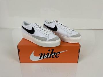 Veiling - Nike W Blazer Low Platform (maat 38.5) beschikbaar voor biedingen