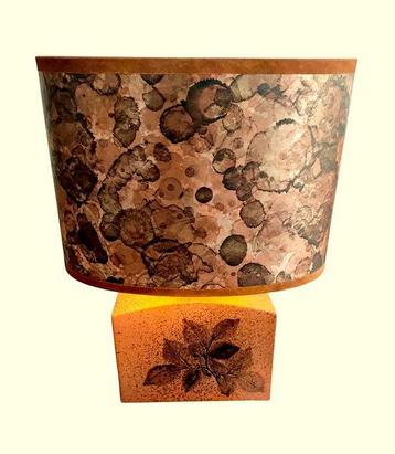 Lamp - Gesigneerde lamp met zijn originele kap - Keramiek