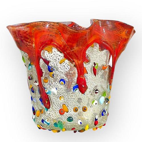 Filippo Maso - Vaas - Rode zakdoek met bladzilver en murrine, Antiek en Kunst, Kunst | Designobjecten