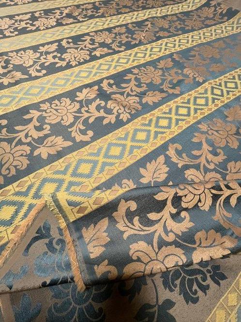 Prachtige Florentia damaststof in Lodewijk XIV-stijl -, Antiek en Kunst, Antiek | Tapijten, Tafelkleden en Textiel