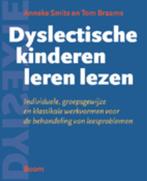 Dyslectische kinderen leren lezen 9789053528068, Boeken, Psychologie, A. Smits, Tom Braams, Zo goed als nieuw, Verzenden